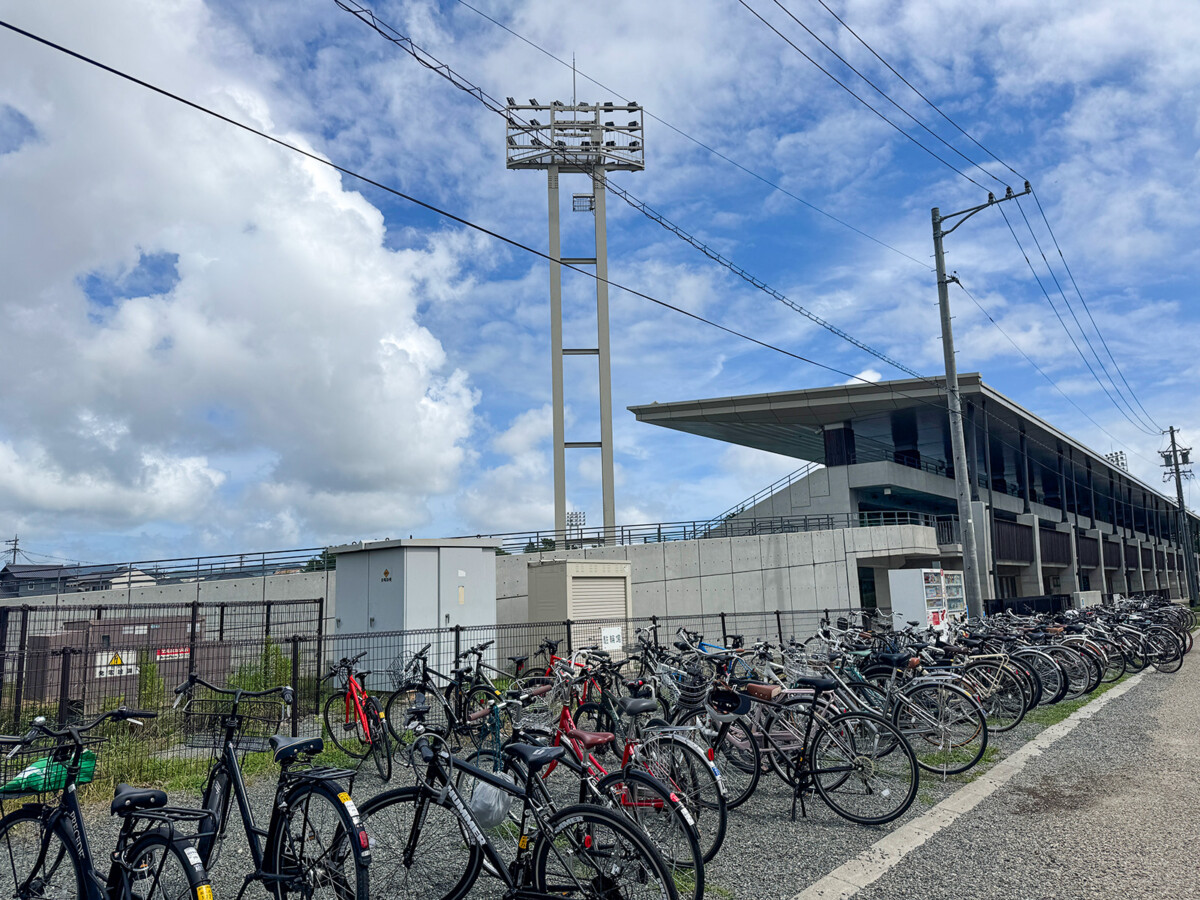 自転車がいっぱい